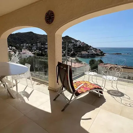 Preciosa Casa En Cerca De La Playa Con Vistas Al Mar *