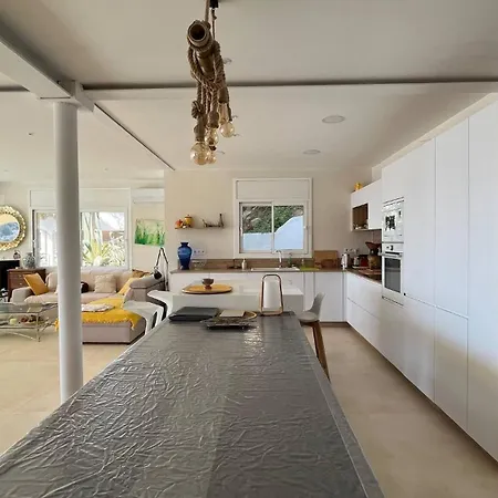 Preciosa Casa En Cerca De La Playa Con Vistas Al Mar Holiday home *