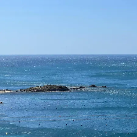 Preciosa Casa En Cerca De La Playa Con Vistas Al Mar Holiday home Roses